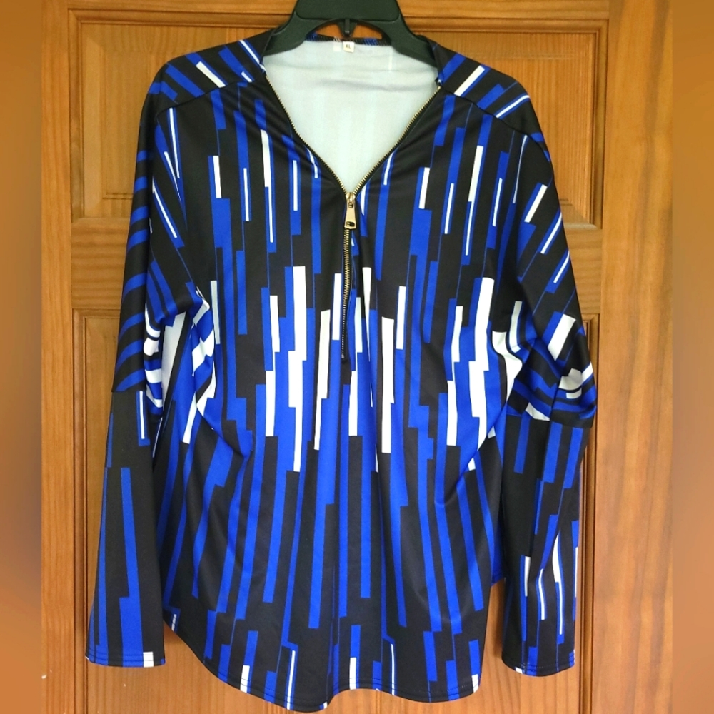 Long-sleeved blue/black/white Blouse- Size XL